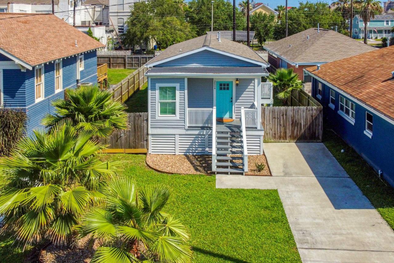 The Breezy Bungalow Galveston Kültér fotó