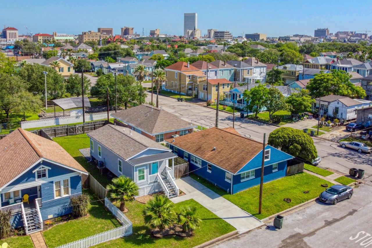 The Breezy Bungalow Galveston Kültér fotó