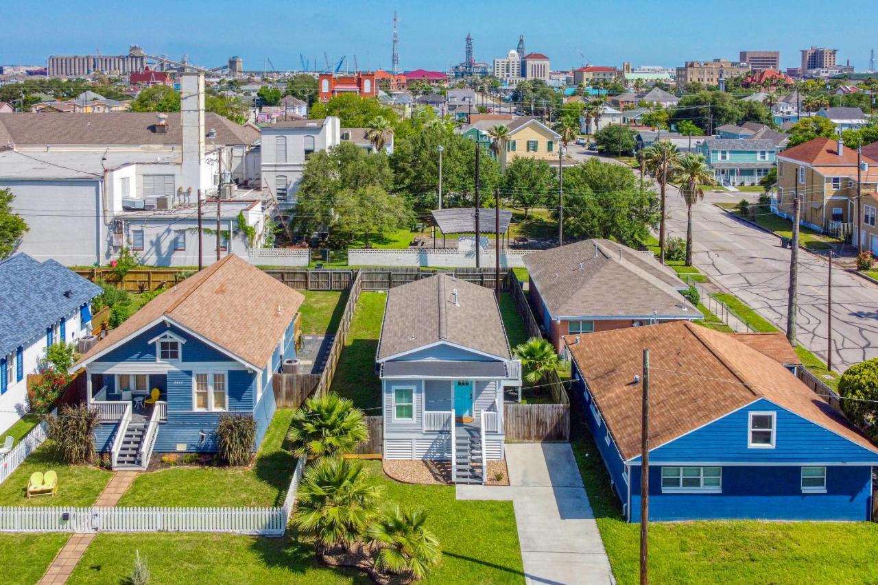 The Breezy Bungalow Galveston Kültér fotó